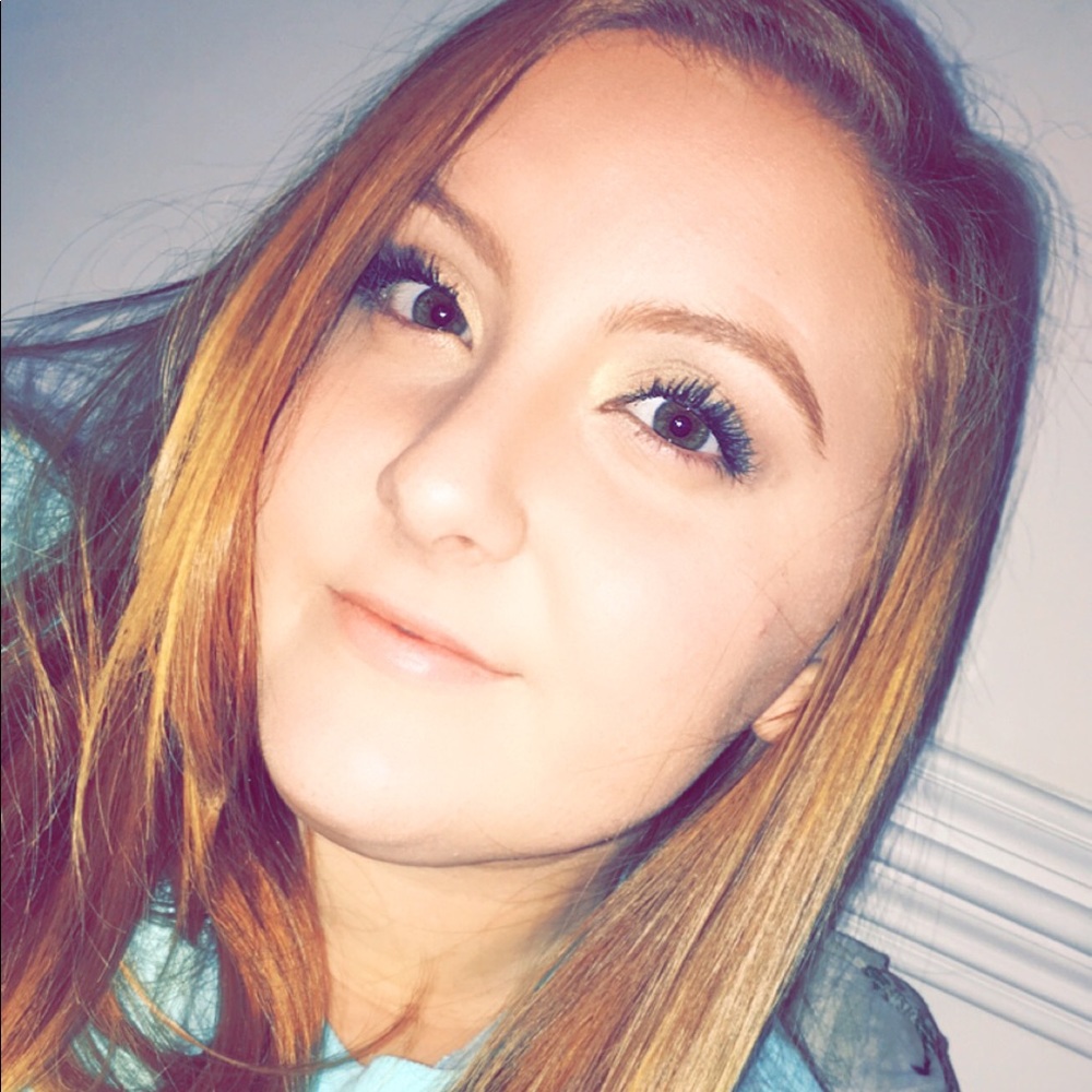 Meet your Posher, Nikki